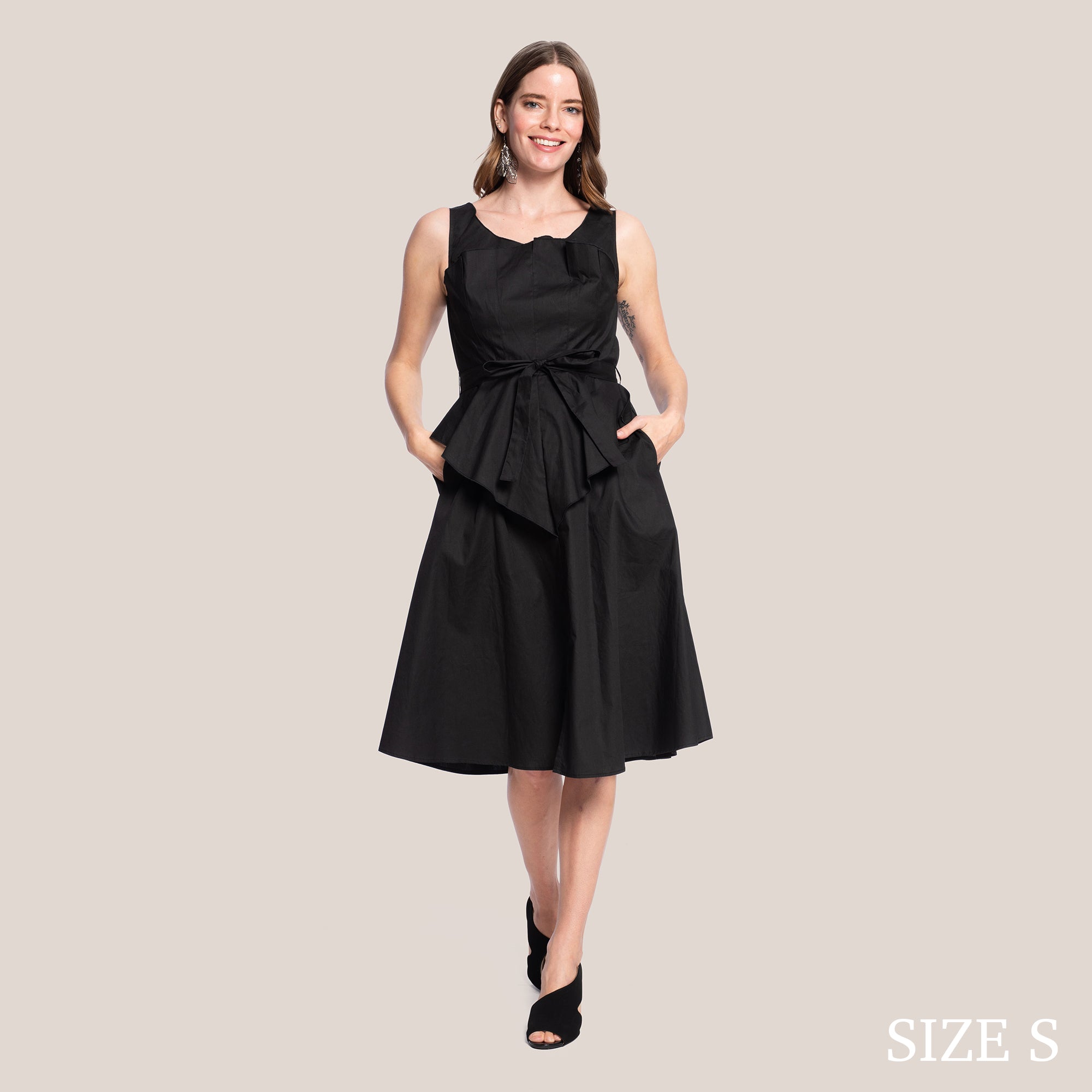 DELLA SLIMMING DRESS - BLACK