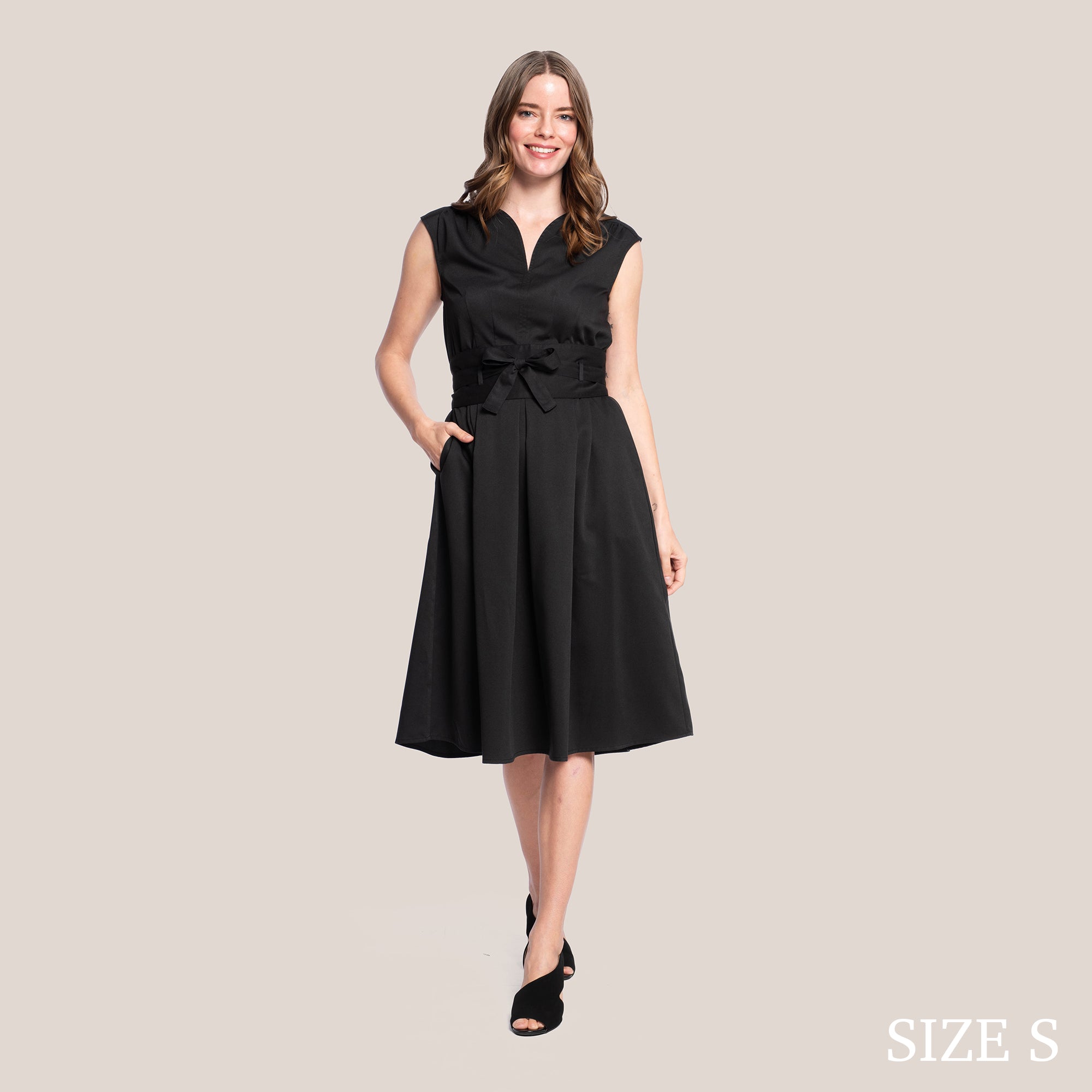 JAYLANI SLIMMING DRESS - BLACK