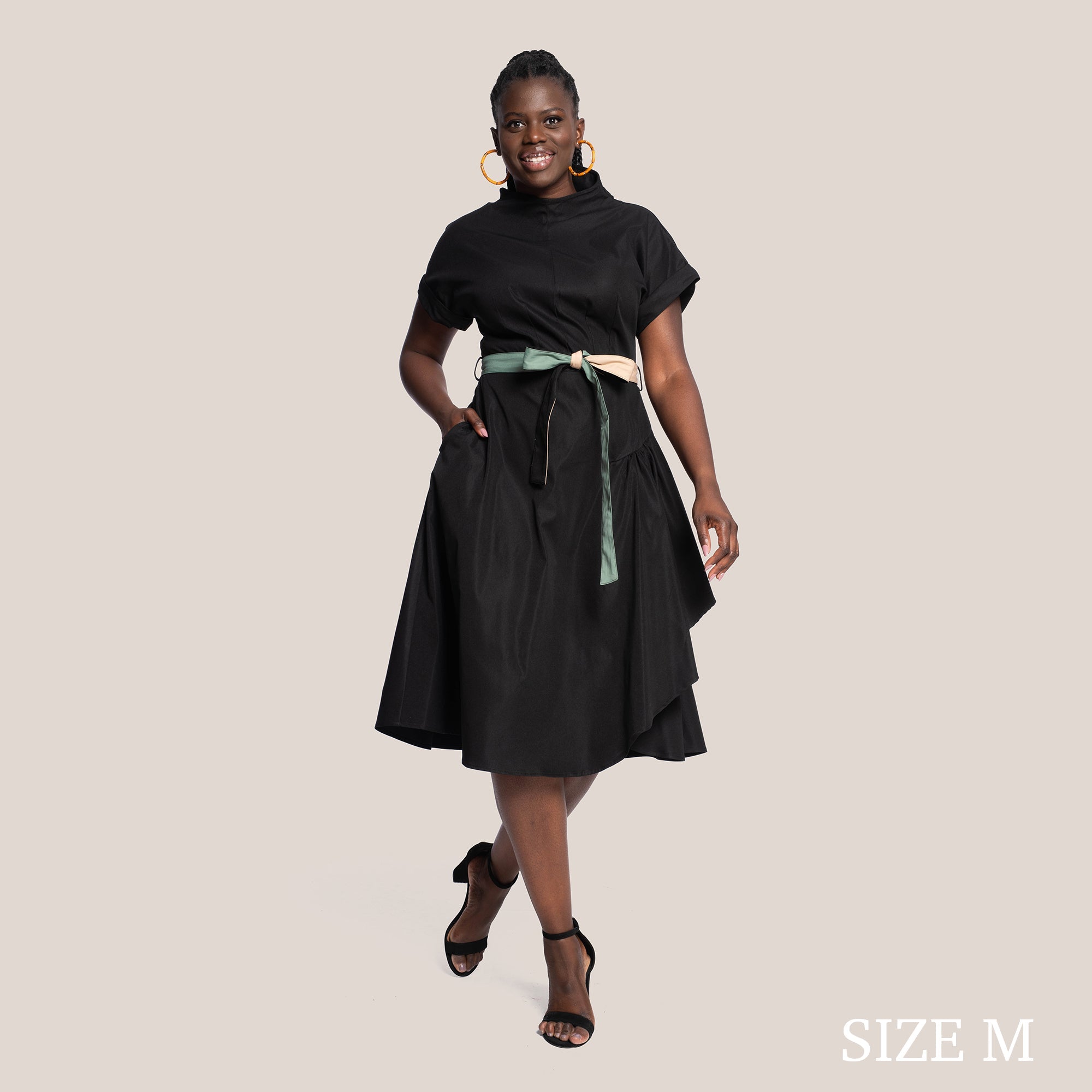 SIMONE SLIMMING DRESS - OLIVE PATH